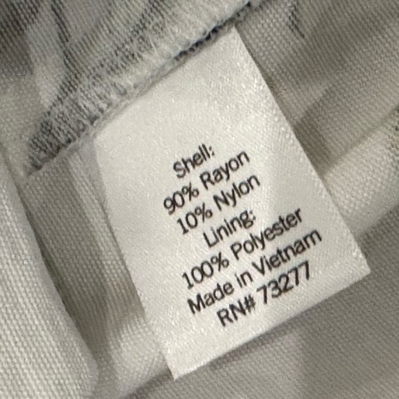 Two Lauren Conrad Blazers, Size Small! Floral and Black. - Picture 5 of 7